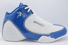 AND1 Mucho Gusto Mid アンドワン ムチョ ガスト ミッド(White/Royal)