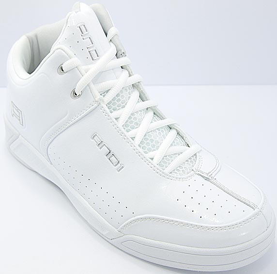 AND1 Tai Chi TGR Mid アンドワン タイチ TGR ミッド(White/Silver)