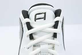 AND1 Triple A+ Mid アンドワン トリプル エープラス ミッド(White/Black/Silver)