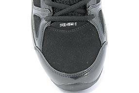 AND1 Stagger Mid アンドワン スタッガー ミッド(Black/Silver)