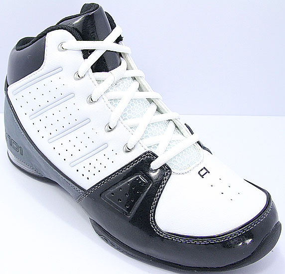 AND1 Storm Mid アンドワン ストーム ミッド(White/Asphalt/Black)