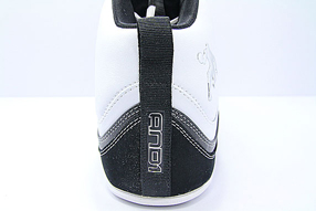 AND1 Ambush Mid アンドワン アンブッシュ ミッド(White/Black)