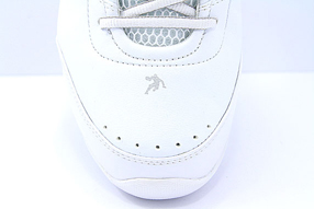 AND1 Renegade Mid アンドワン レネゲード ミッド(White/Silver)