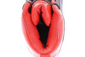 AND1 Assault Mid アンドワン アサルト ミッド(Black/V.Red)