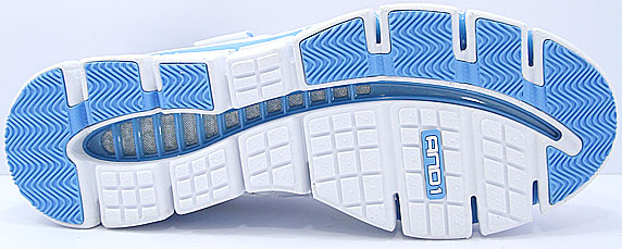 AND1 Down Time Slip アンドワン ダウンタイム スリップ(White/Carolina)