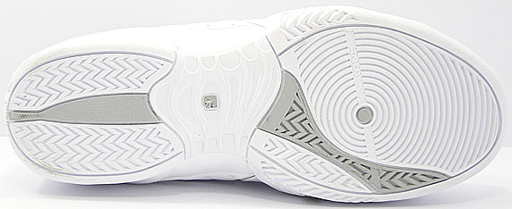 AND1 Rocket 2.0 Mid アンドワン ロケット 2.0 ミッド(White/White/Silver)