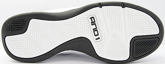 AND1 Fortune Mid アンドワン フォーチュン ミッド(White/White/Black)