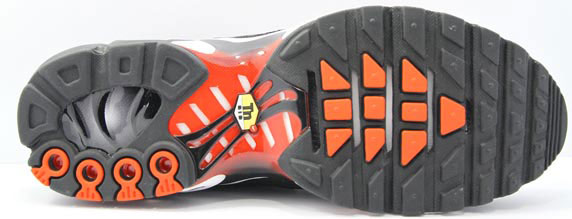 Nike Air Max Plus Foot Locker UK ナイキ エア マックス プラス フットロッカーUK限定(White/Black-Challenge Red)