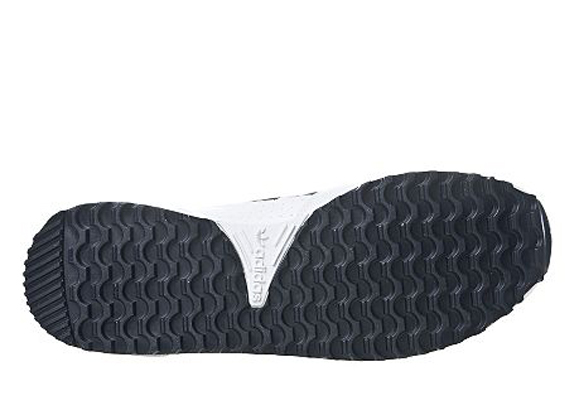 Adidas Originals ZX 700 JD Sports アディダス オリジナルス ZX 700 JD スポーツ別注(White/Black/Medium Lead)