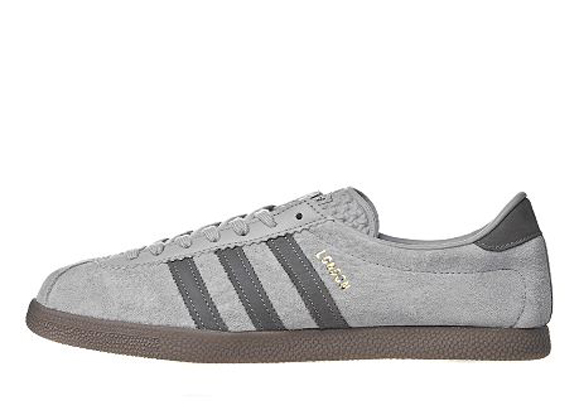 Adidas Originals London JD Sports アディダス オリジナルス ロンドン JD スポーツ別注(Aluminium/Sharp Grey)