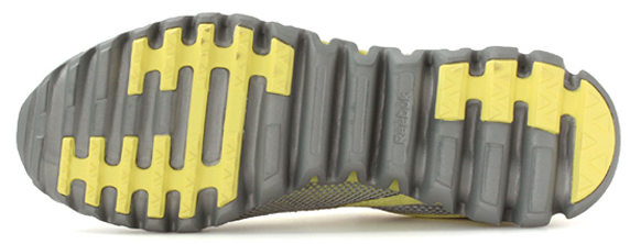 Reebok ZIGGLAM リーボック ジグラム(MYSTIC YELLOW/CARBON)