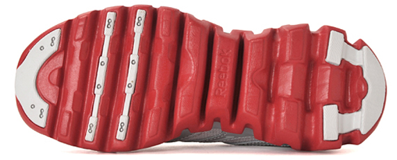 Reebok ZIGSONIC リーボック ジグソニック(STEEL/PURE SILVER/EXCELLENT RED)