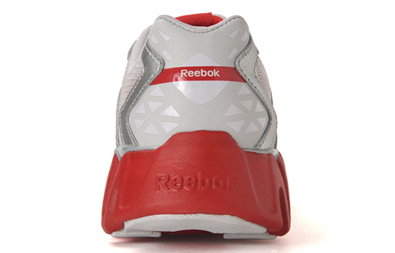Reebok ZIGSONIC リーボック ジグソニック(STEEL/PURE SILVER/EXCELLENT RED)