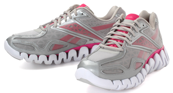 Reebok ZIGSONIC リーボック ジグソニック(STEEL/SILVER/MAGENTA)