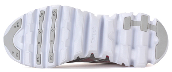 Reebok ZIGSONIC リーボック ジグソニック(STEEL/SILVER/MAGENTA)