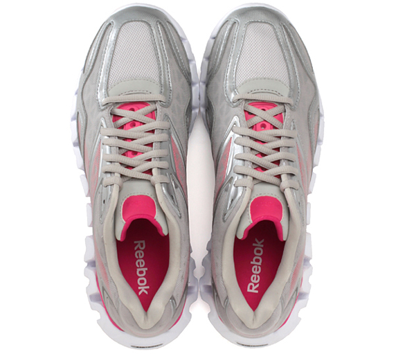 Reebok ZIGSONIC リーボック ジグソニック(STEEL/SILVER/MAGENTA)